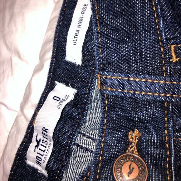 Hollister skirt - Picture 2 of 3